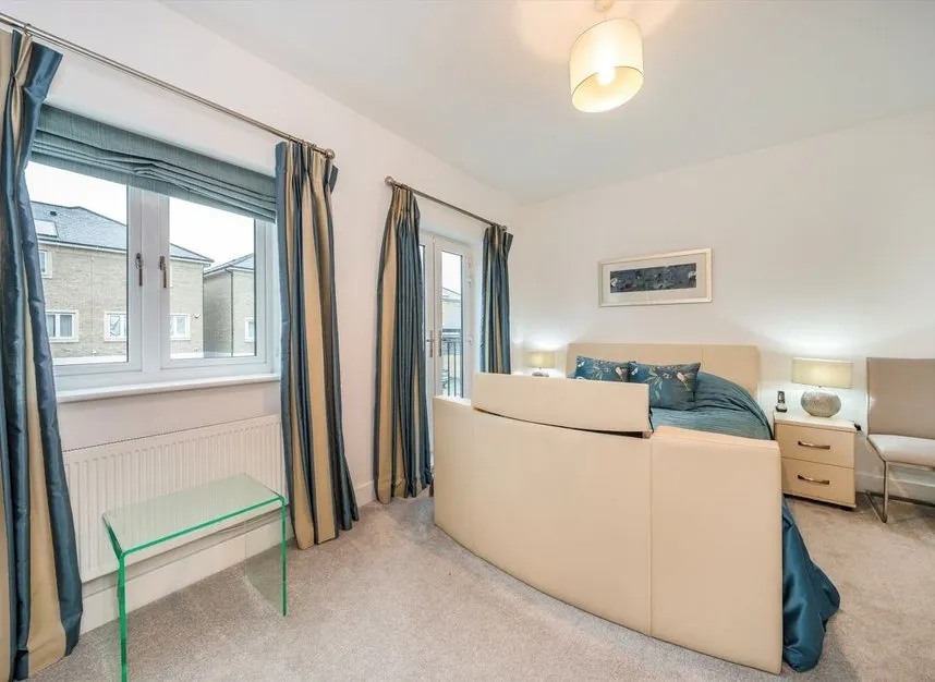Marbaix Gardens, Isleworth, TW7, photo 6