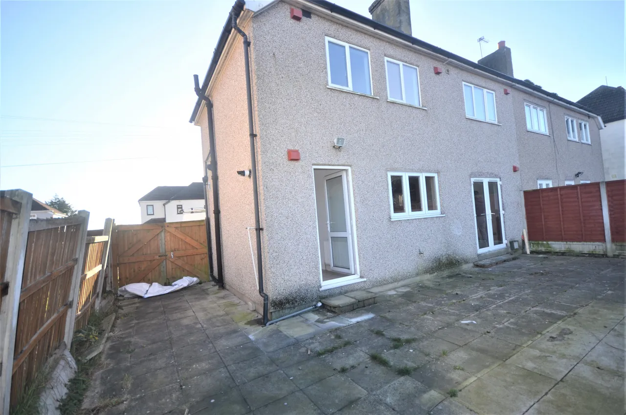 Heaton Avenue, RM3 7HR, photo 12