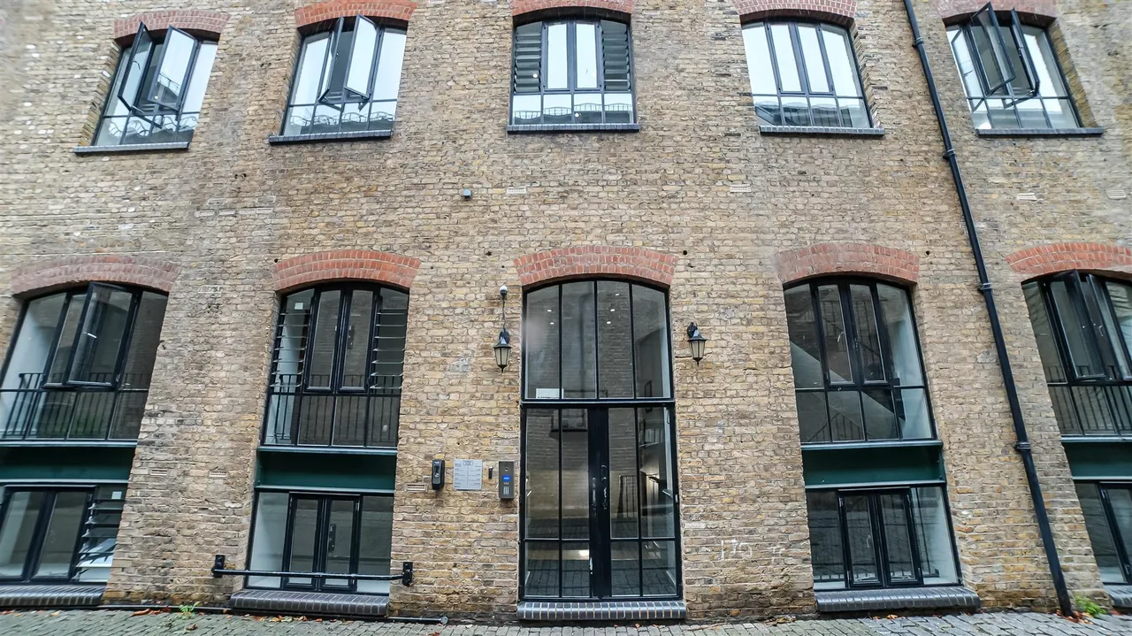 Slipway House, 2 Burrells Wharf Square, London, E14 3TD, photo 9