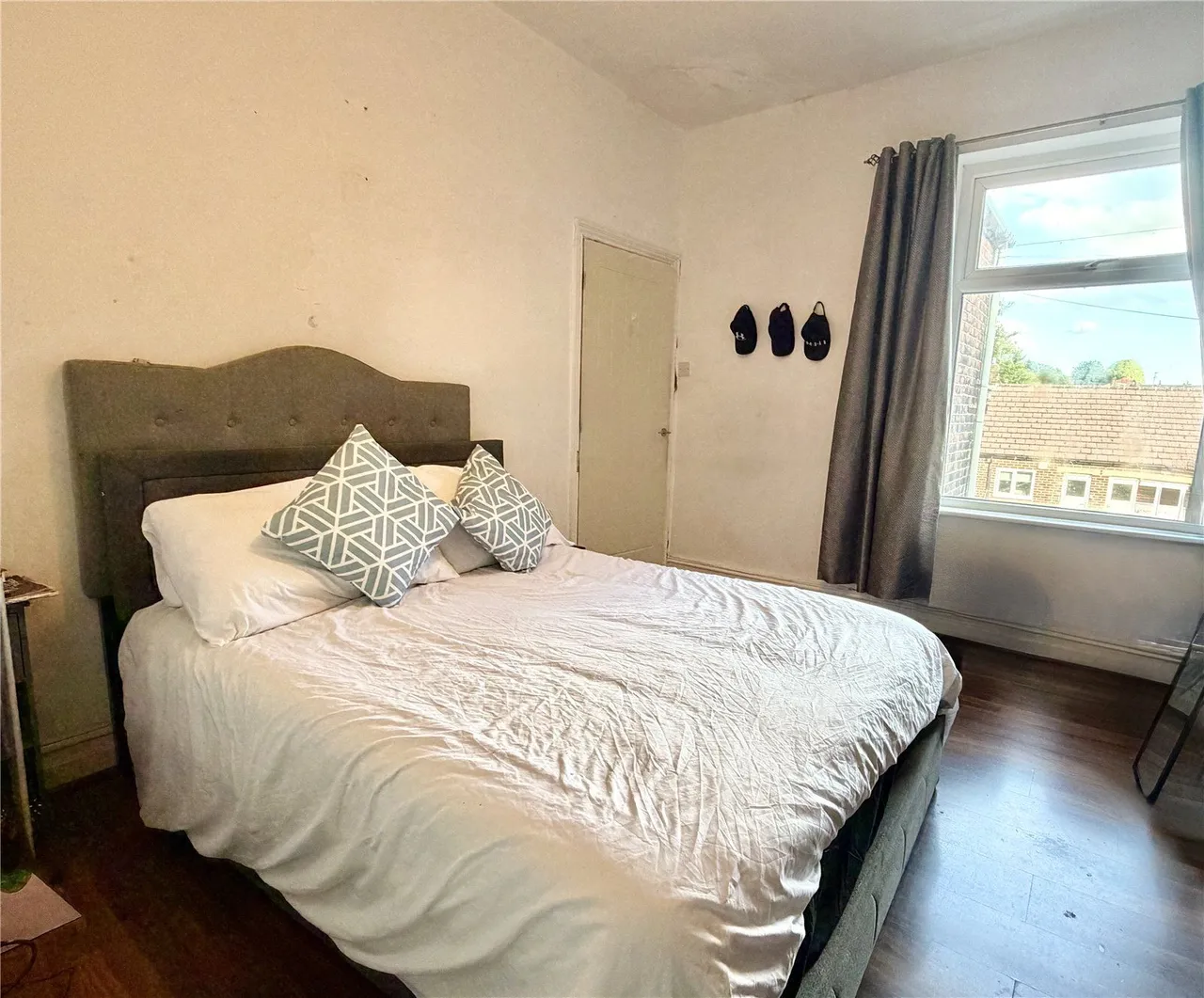 Hind Hill Street, Heywood, OL10, photo 8