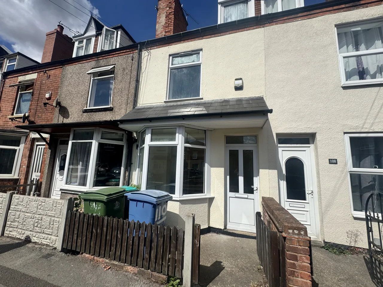3 bed house to rent — Broxtowe Drive, Mansfield, NG18