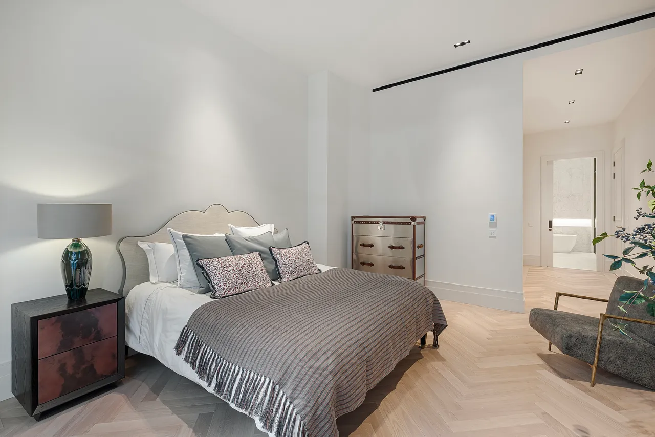 The Whiteley, Queensway, London, photo 8