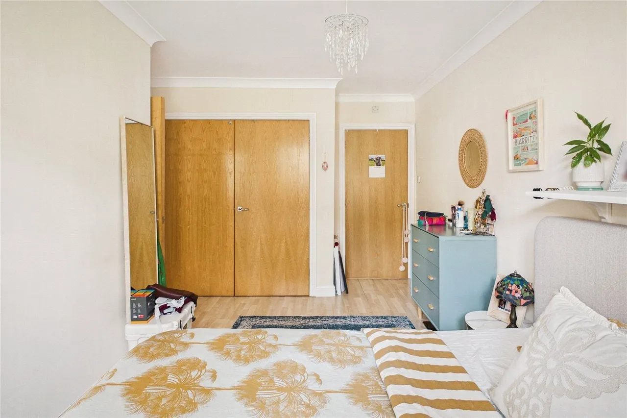 Charles Haller Street, London, SW2, photo 14