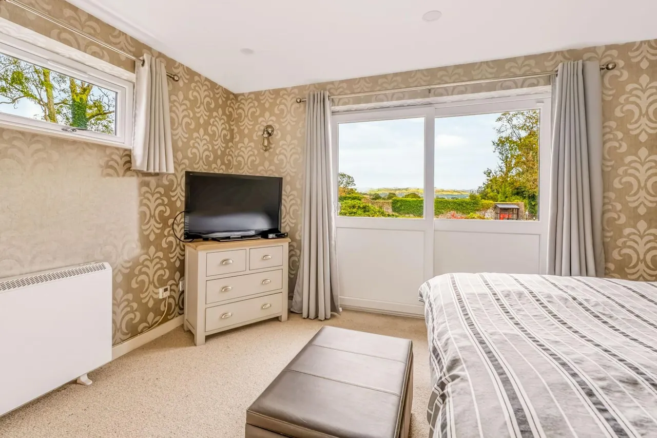 Caravan Park with 3-bedroom owners Bungalow, Llangadog, SA19, photo 59