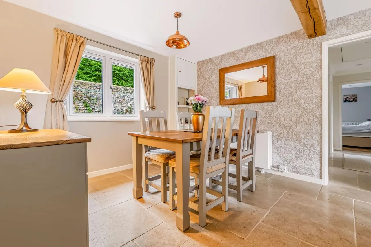 Caravan Park with 3-bedroom owners Bungalow, Llangadog, SA19, photo 51