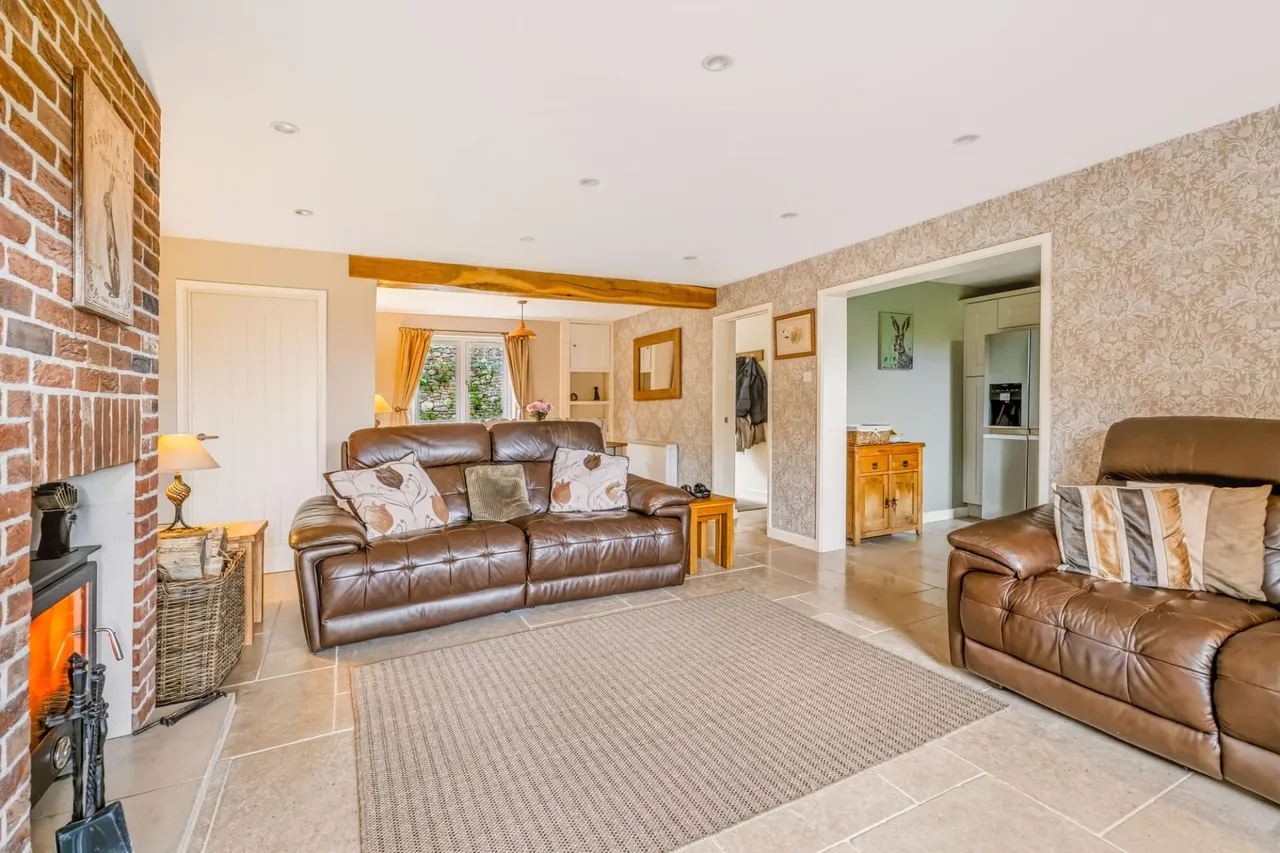 Caravan Park with 3-bedroom owners Bungalow, Llangadog, SA19, photo 47