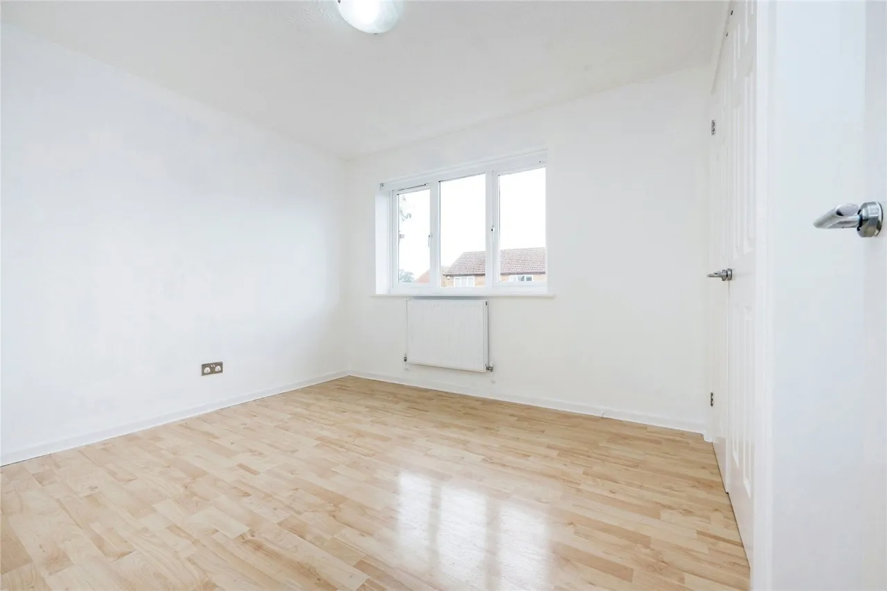 Nicholls Close, Barton-le-Clay, MK45, photo 12