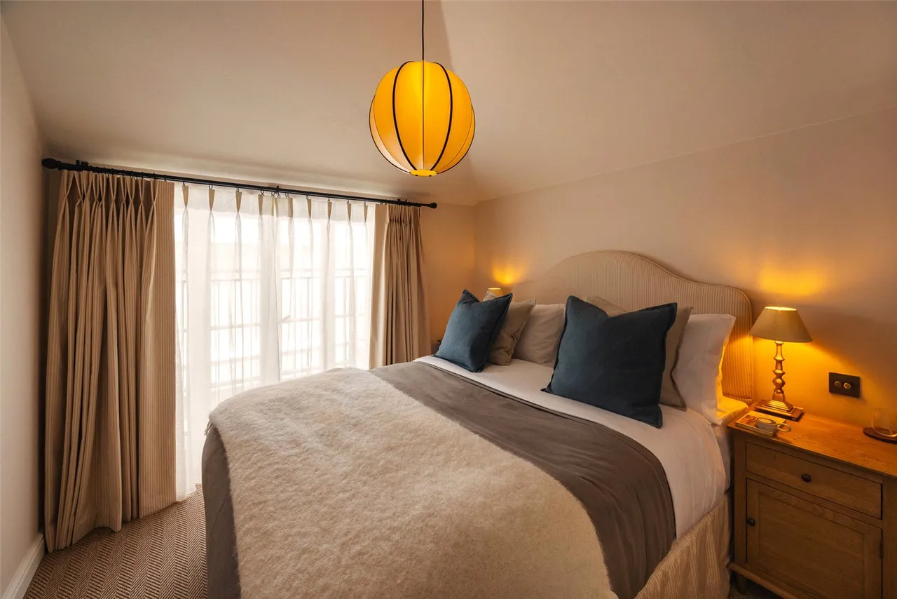 Bathurst Mews, Bayswater, W2, photo 7