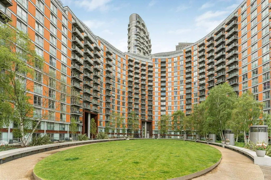 New Providence Wharf, London, E14, photo 10
