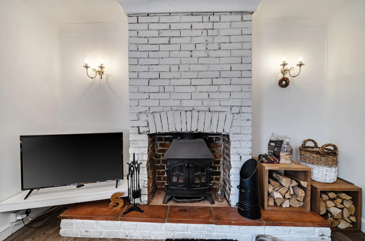 Bedford Avenue, Frimley Green, Camberley, Surrey, GU16 6HS, photo 22