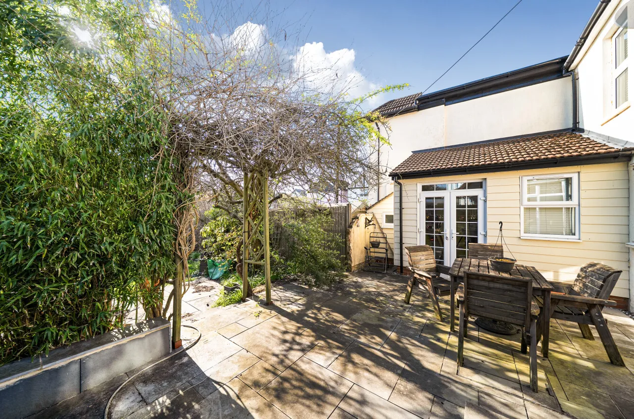 Bedford Avenue, Frimley Green, Camberley, Surrey, GU16 6HS, photo 16