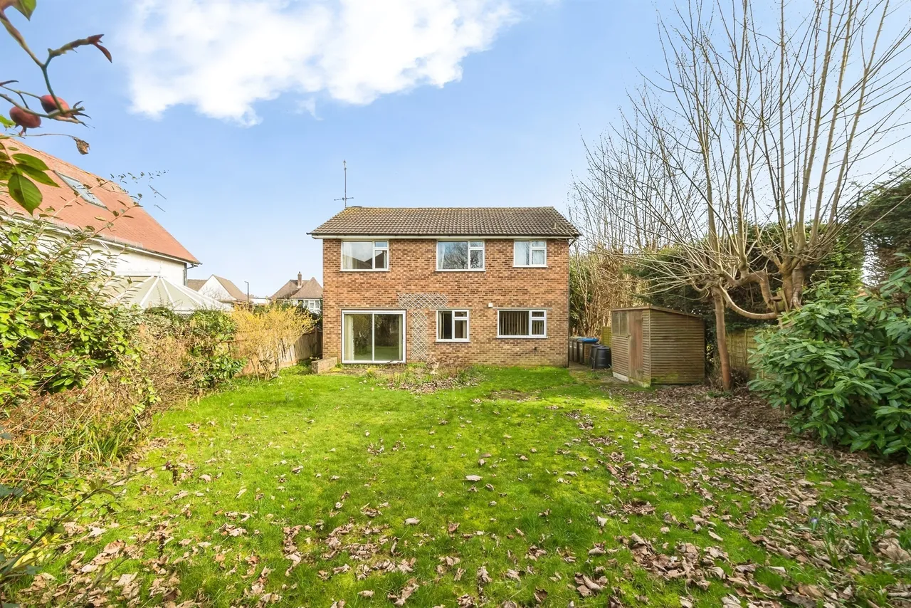 Inholmes Close, Burgess Hill, RH15, photo 12