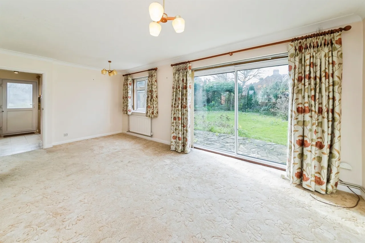 Inholmes Close, Burgess Hill, RH15, photo 3