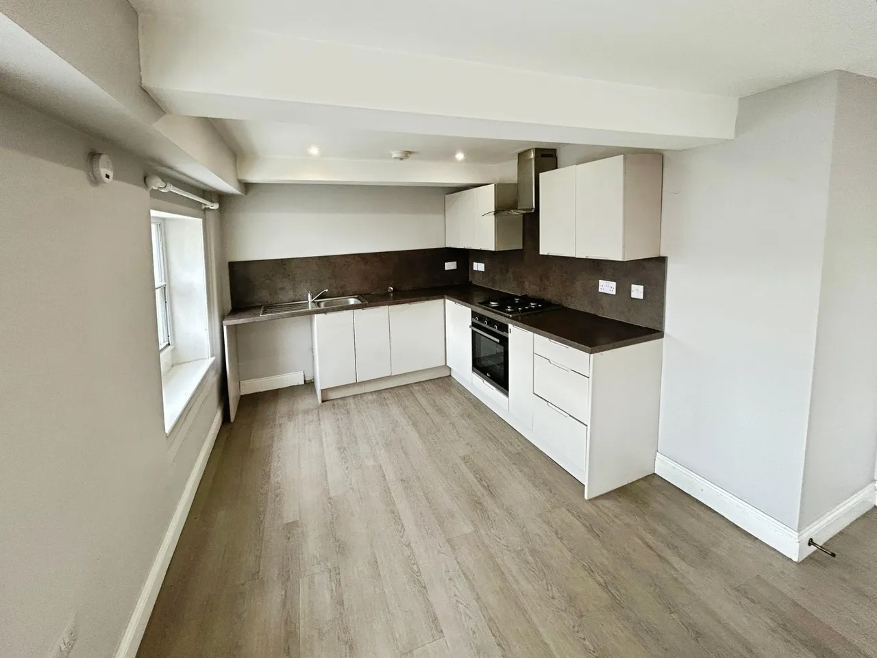 36-39 Market Place, Boston, PE21, photo 3