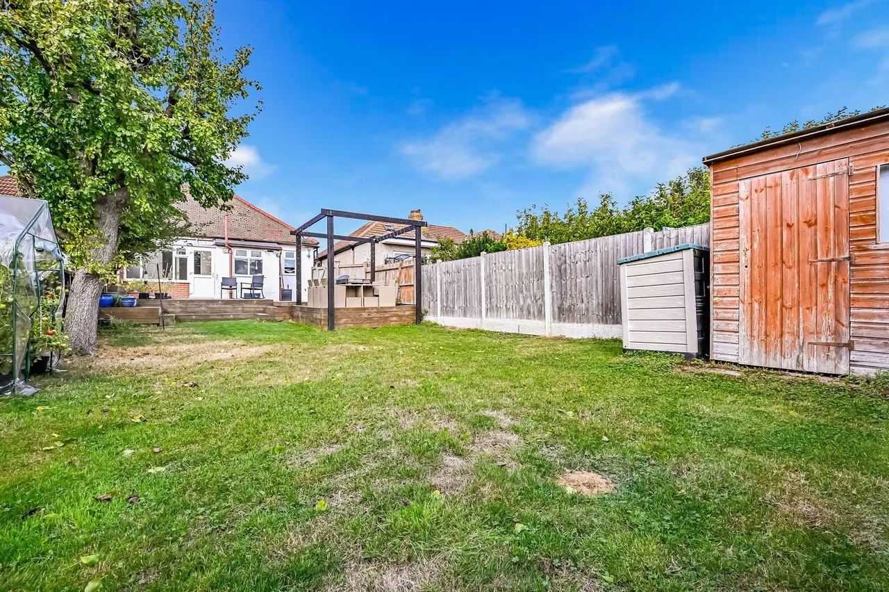 Prospect Road, Woodford Green, IG8, photo 19