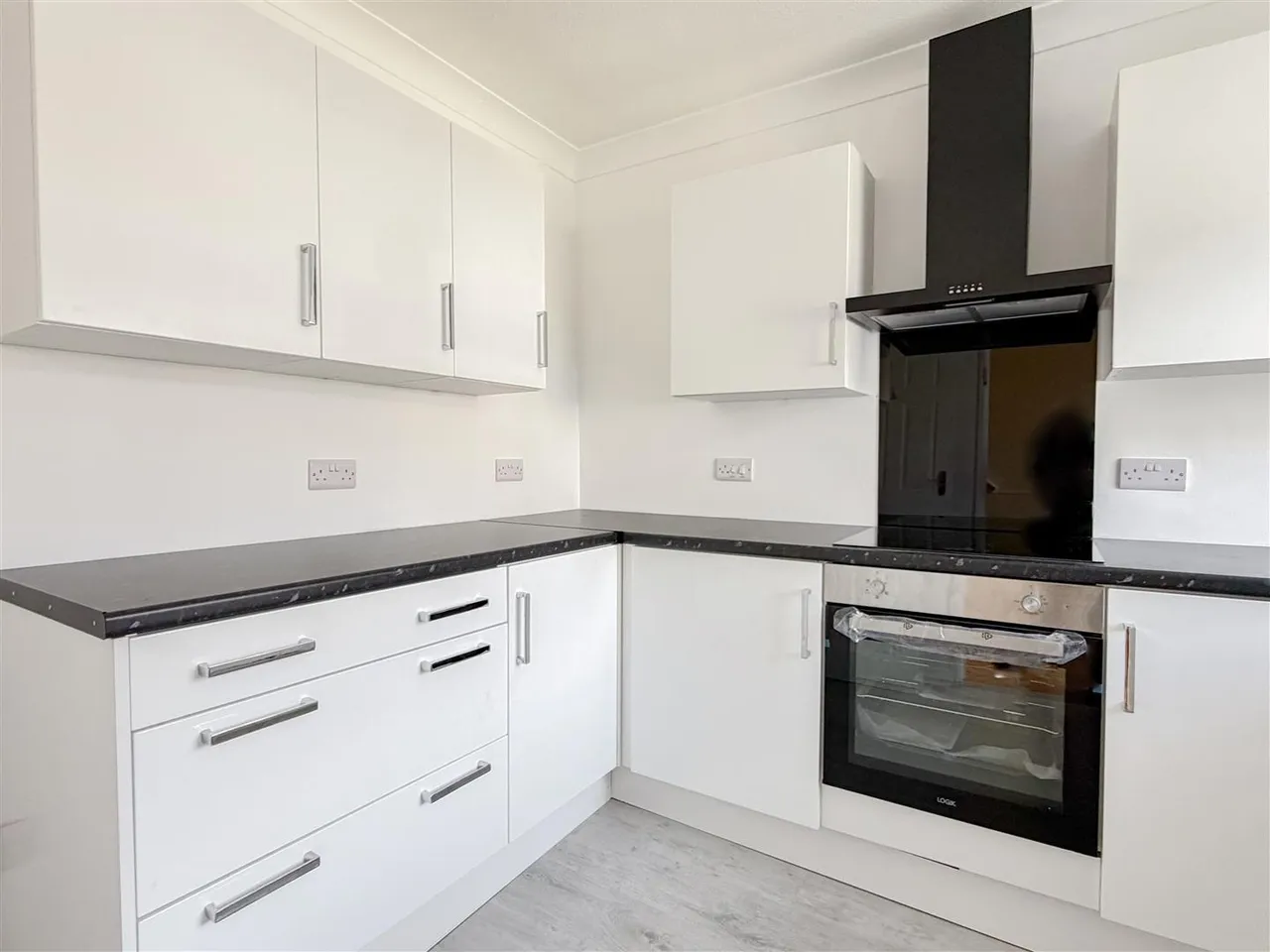 Attfield Walk, Eastbourne, BN22 9LF, photo 6