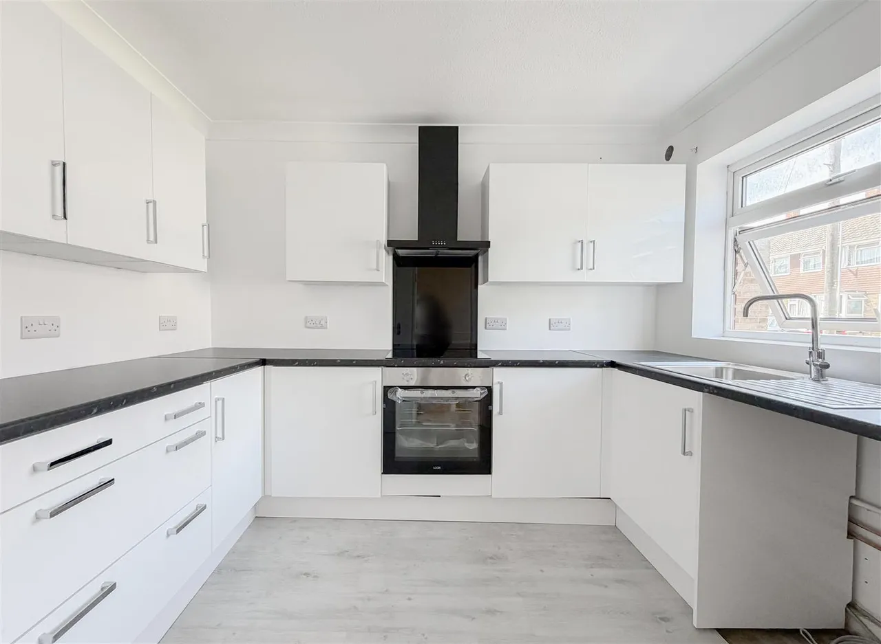 Attfield Walk, Eastbourne, BN22 9LF, photo 5