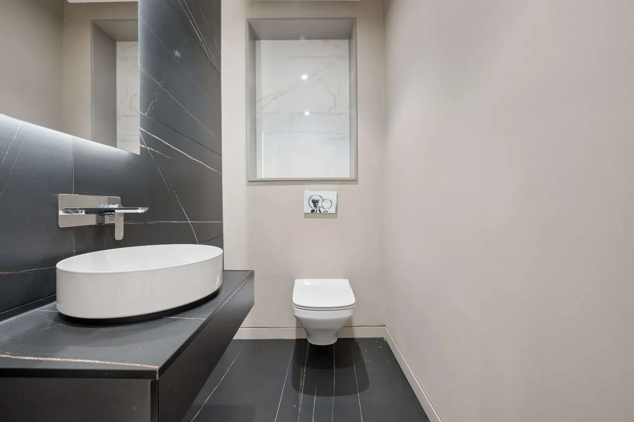 Blueberry Road, Bowdon, WA14, photo 11