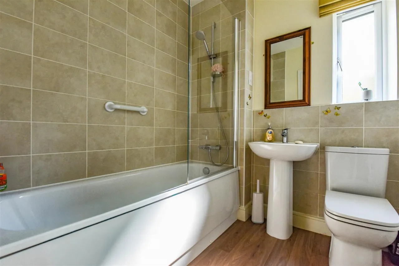 Graham Edge, Dursley, GL11, photo 9