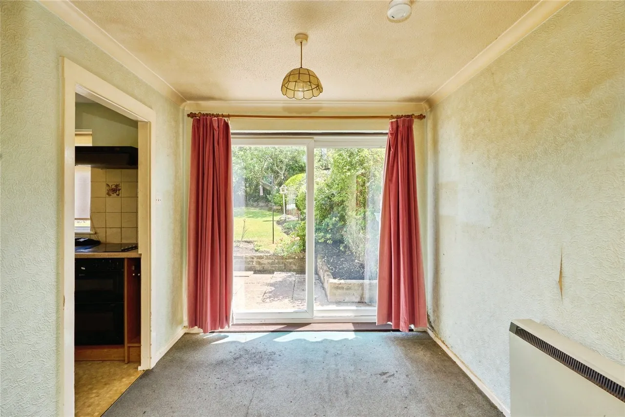 Marina Avenue, Ryde, PO33, photo 5