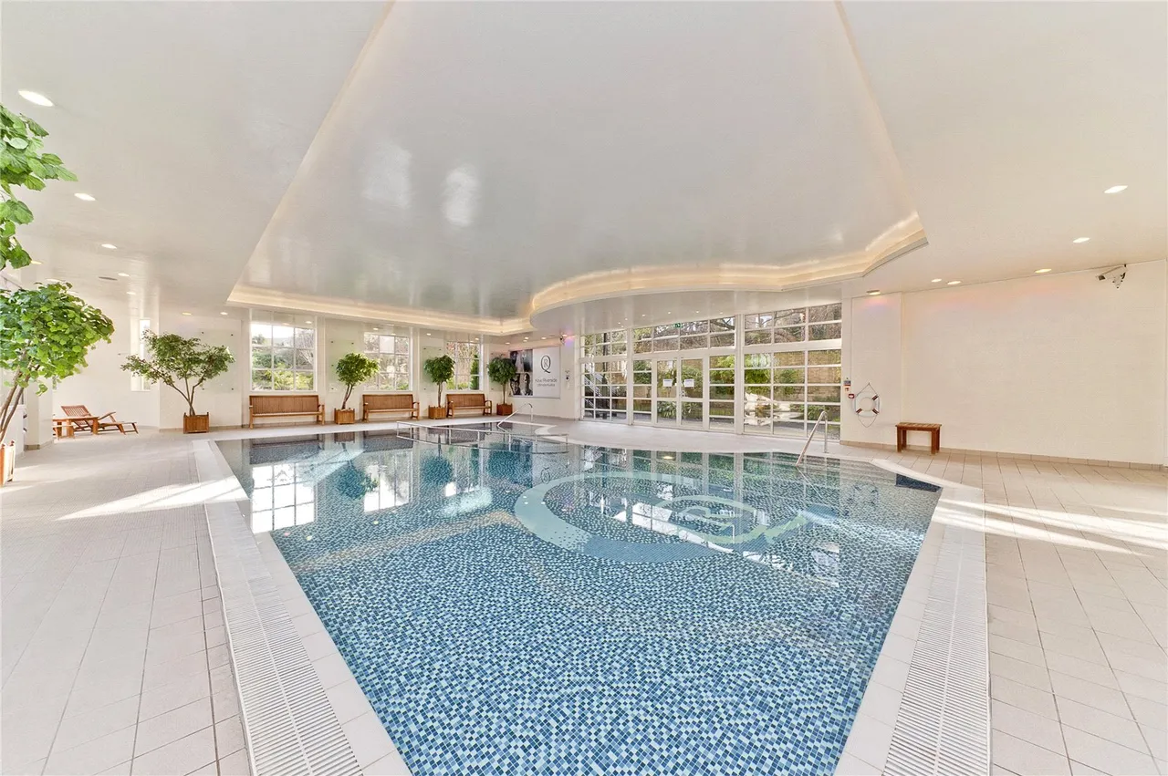 Whitcome Mews, TW9, photo 11
