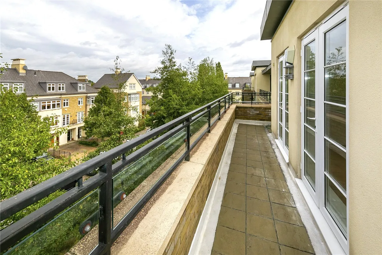 Whitcome Mews, TW9, photo 2