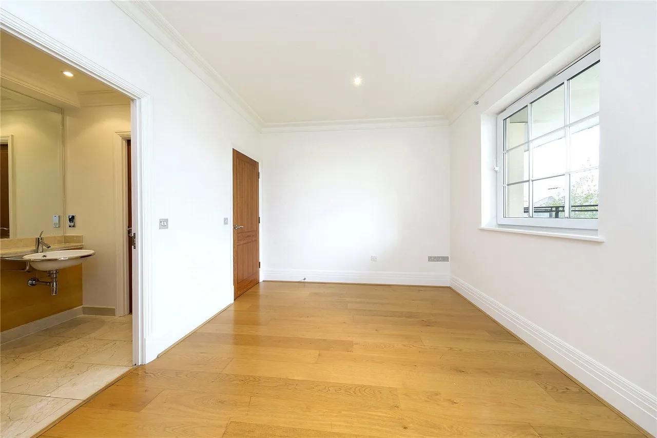 Whitcome Mews, TW9, photo 7