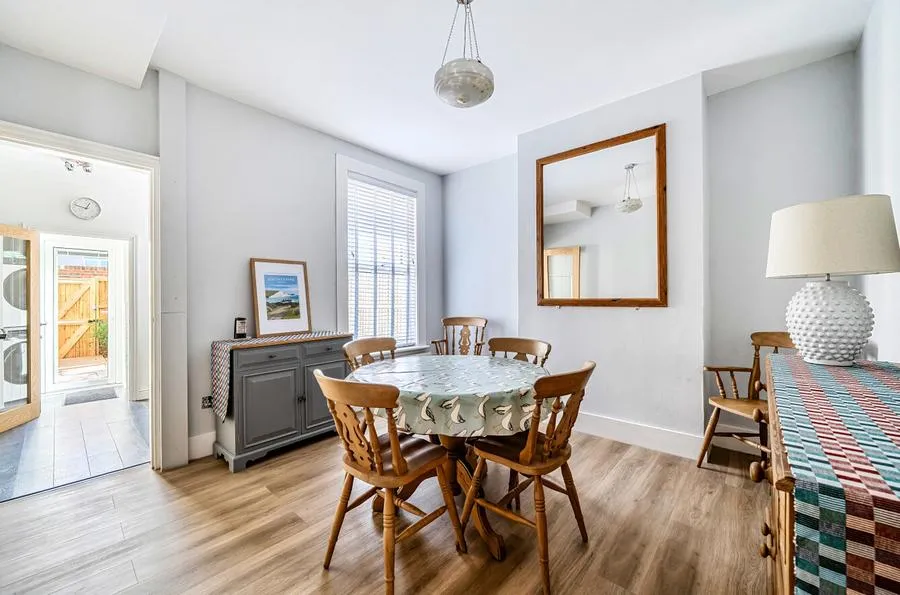 Bexhill Road, Eastbourne, BN22, photo 4