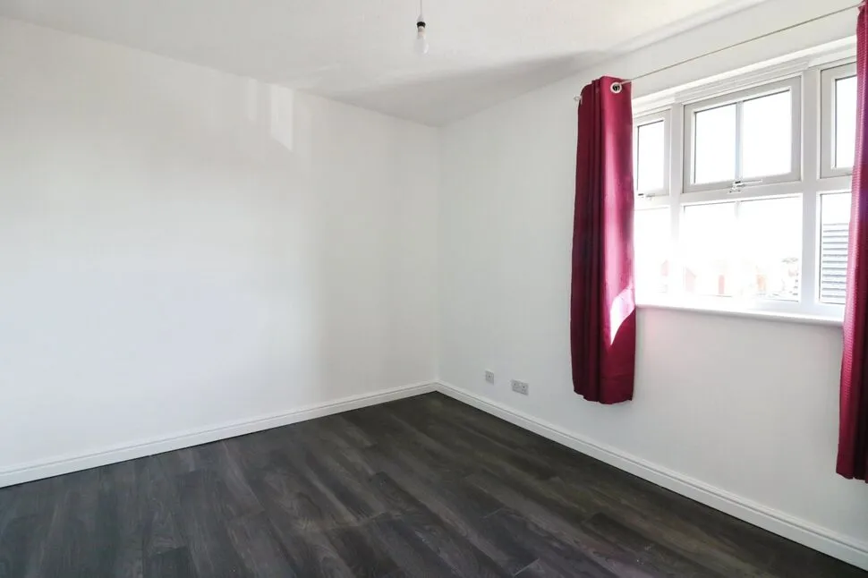 Bluebell Way, Ilford, IG1, photo 18