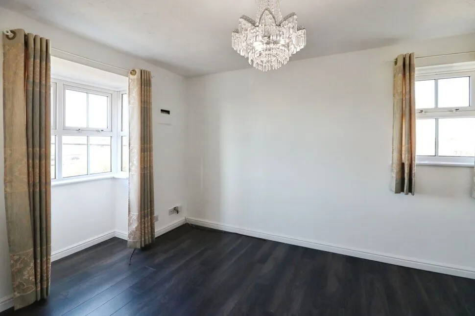 Bluebell Way, Ilford, IG1, photo 4