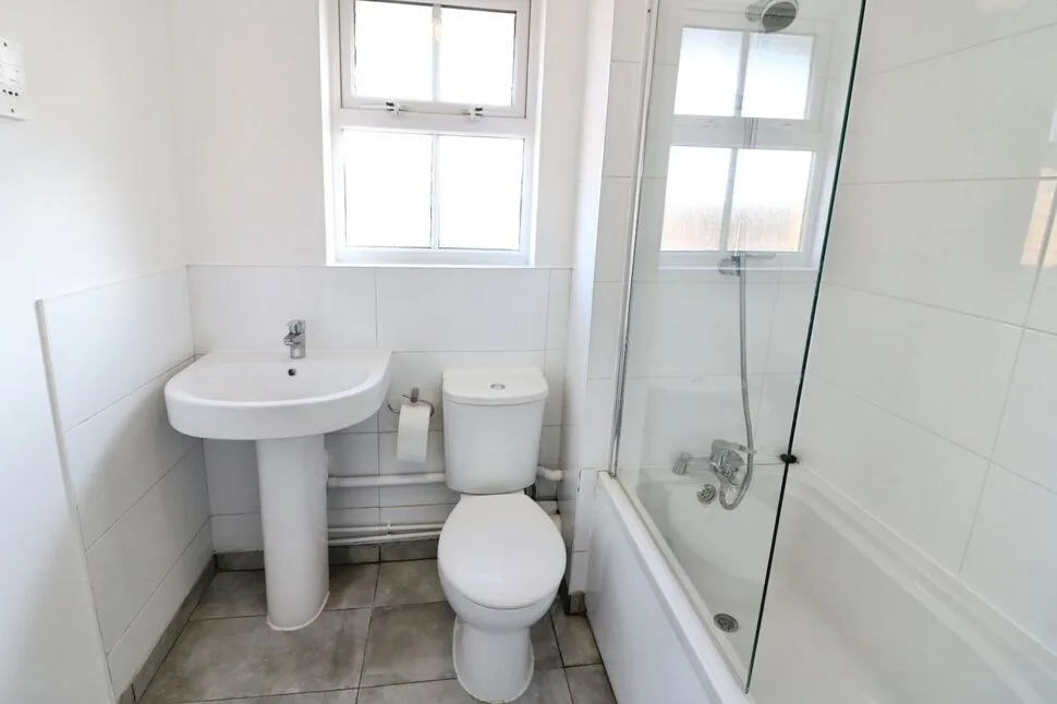 Bluebell Way, Ilford, IG1, photo 17