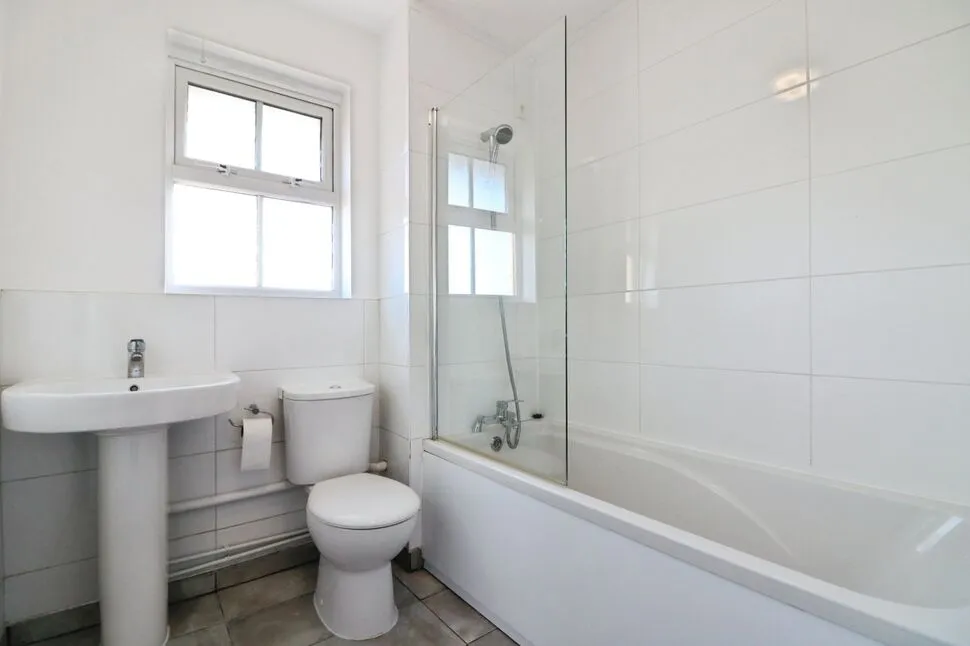 Bluebell Way, Ilford, IG1, photo 15