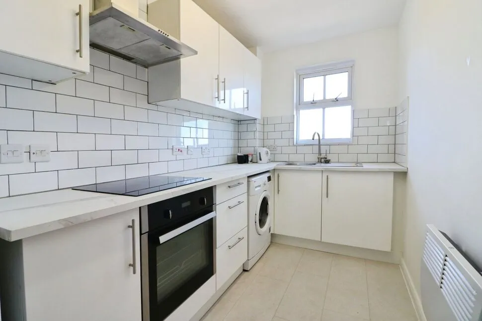Bluebell Way, Ilford, IG1, photo 6