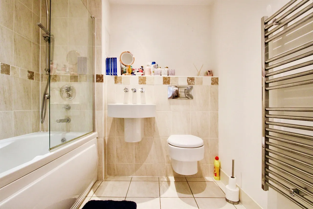 Ferry Court, Cardiff, CF11, photo 12