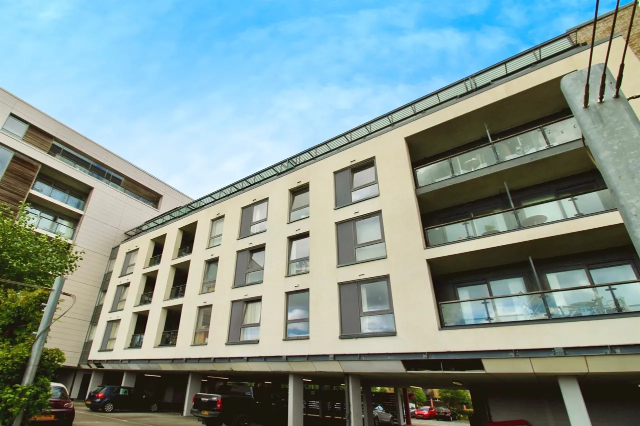 Ferry Court, Cardiff, CF11, photo 18