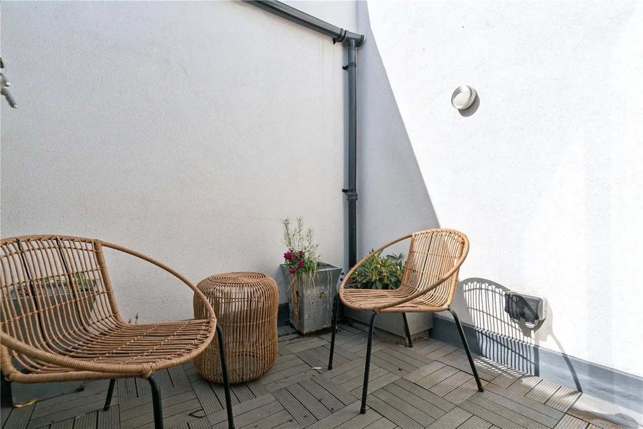 Crown Road, St Margarets, TW1, photo 10