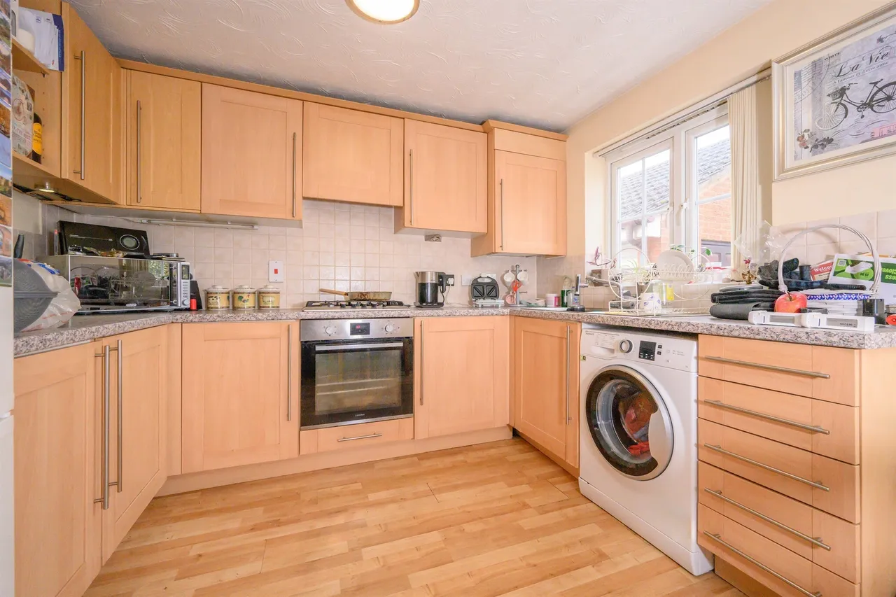 Tailby Avenue, Kettering, NN16, photo 3