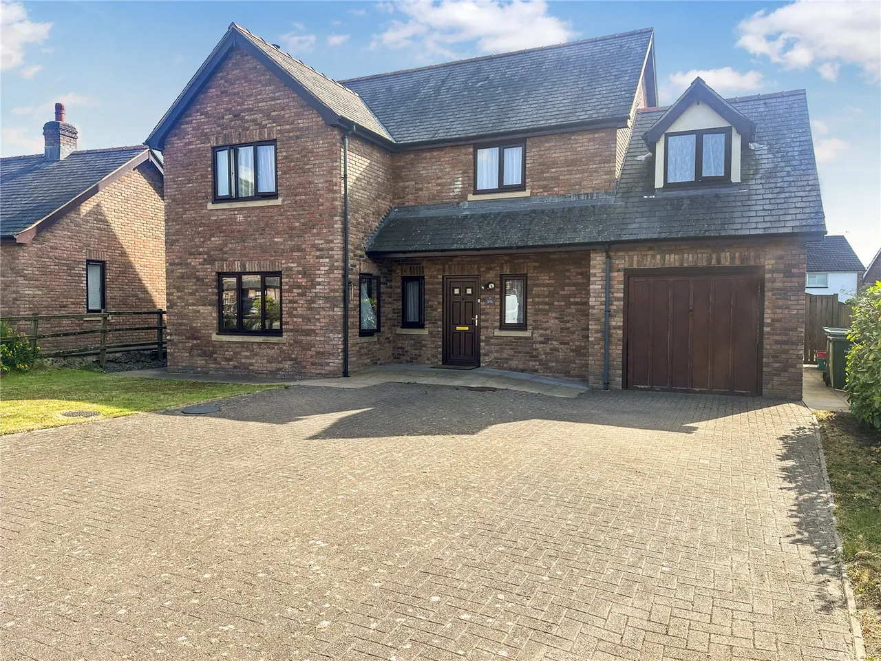 4 bed house for sale, Bryndu Road, Llanidloes