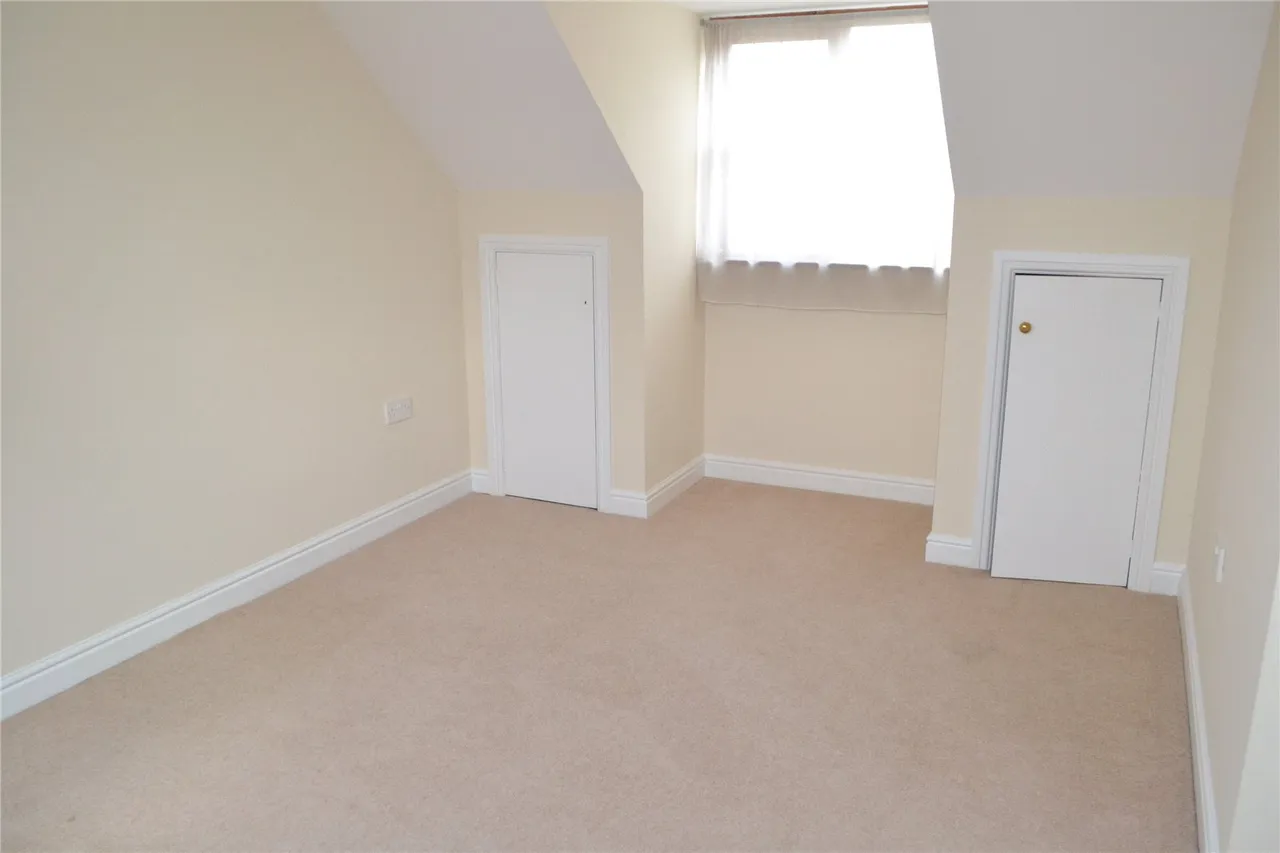 Bryndu Road, Llanidloes, photo 8