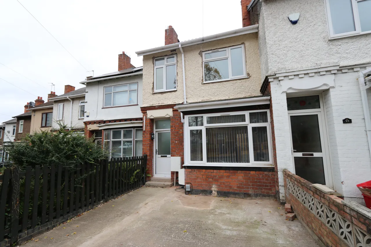 5 bed flat to rent, Tachbrook Road, Leamington Spa, CV31