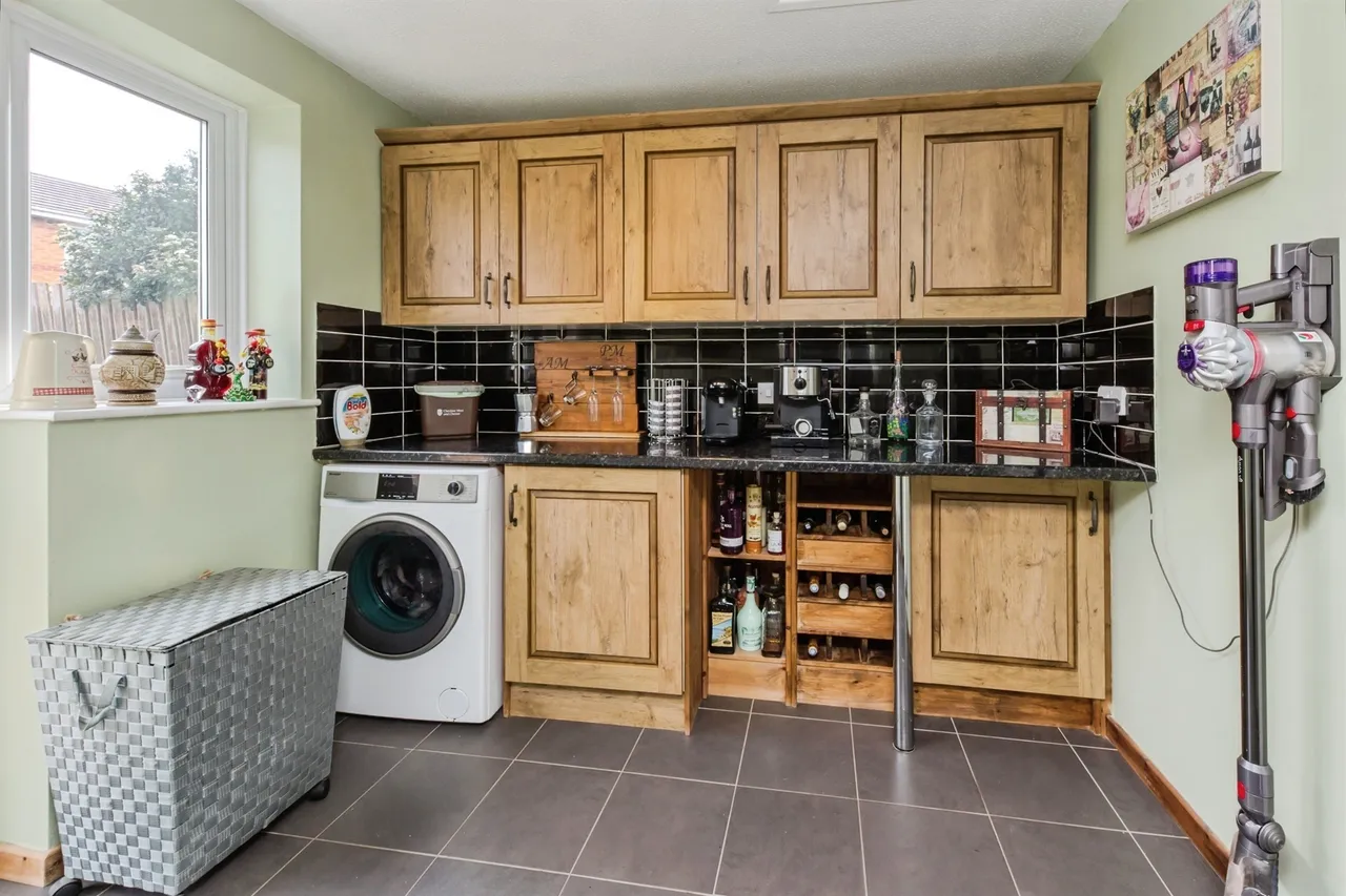 Linnet Close, Winsford, photo 5