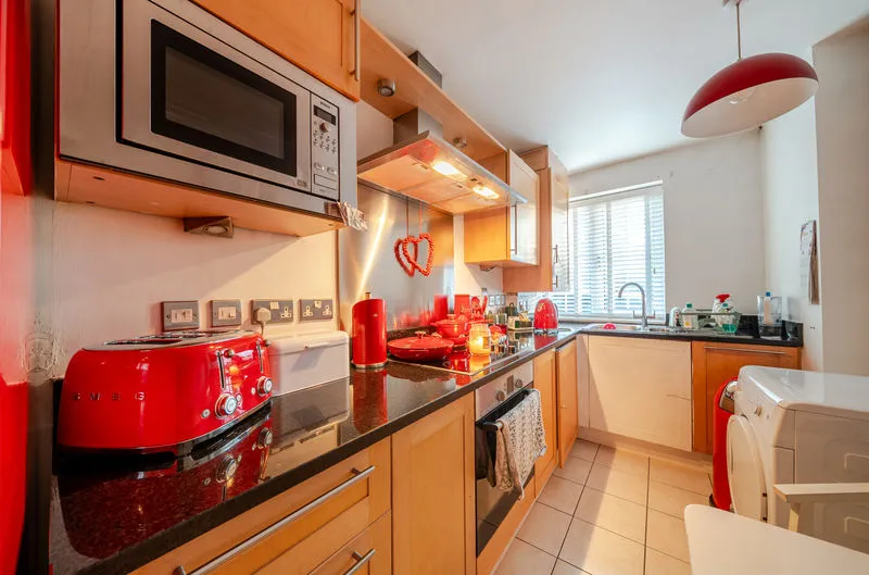 4 Foxley Lane, Purley CR8 3EP, photo 4