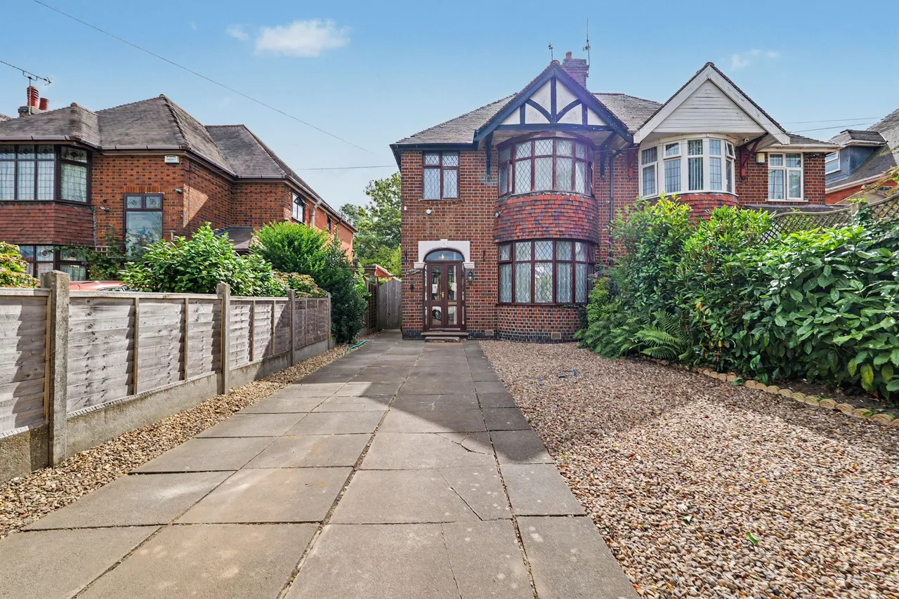 3 bed house for sale — Coventry Road, Exhall, CV7