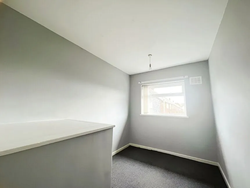 Thaxted Close, Hull, HU8, photo 9