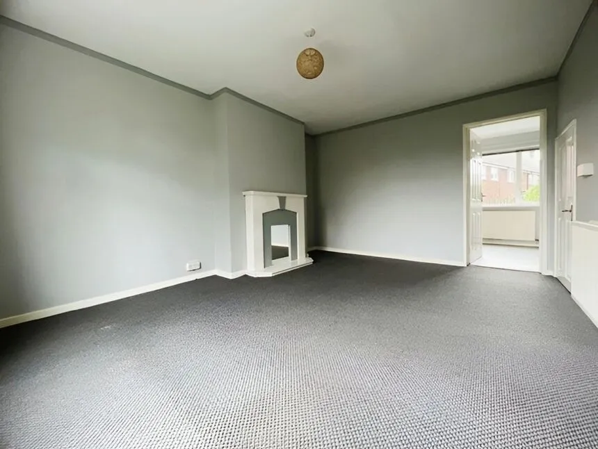 Thaxted Close, Hull, HU8, photo 2
