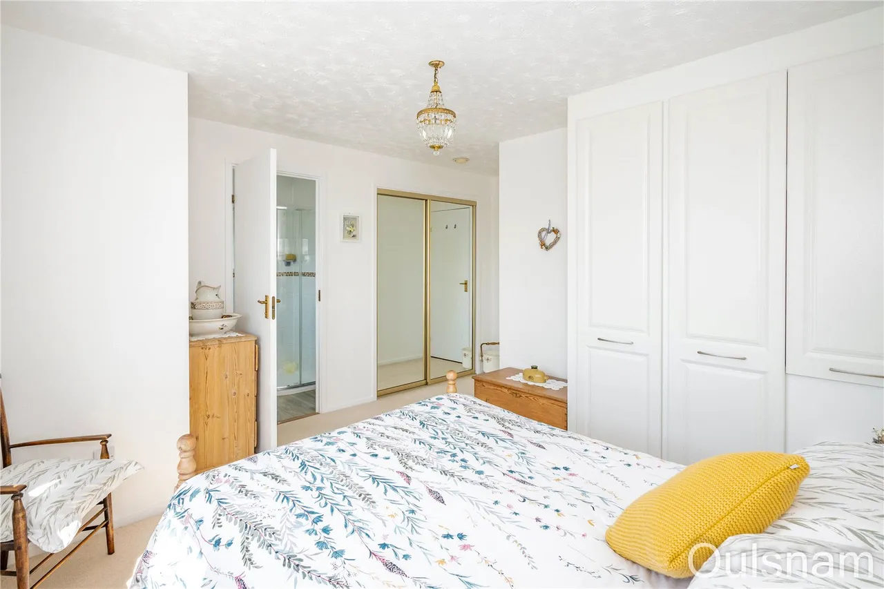 Fircroft Close, Stoke Heath, Bromsgrove, Worcestershire, B60 4NQ, photo 11