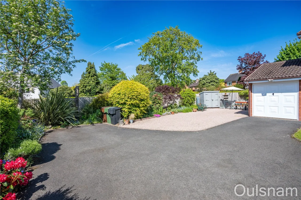 Fircroft Close, Stoke Heath, Bromsgrove, Worcestershire, B60 4NQ, photo 23