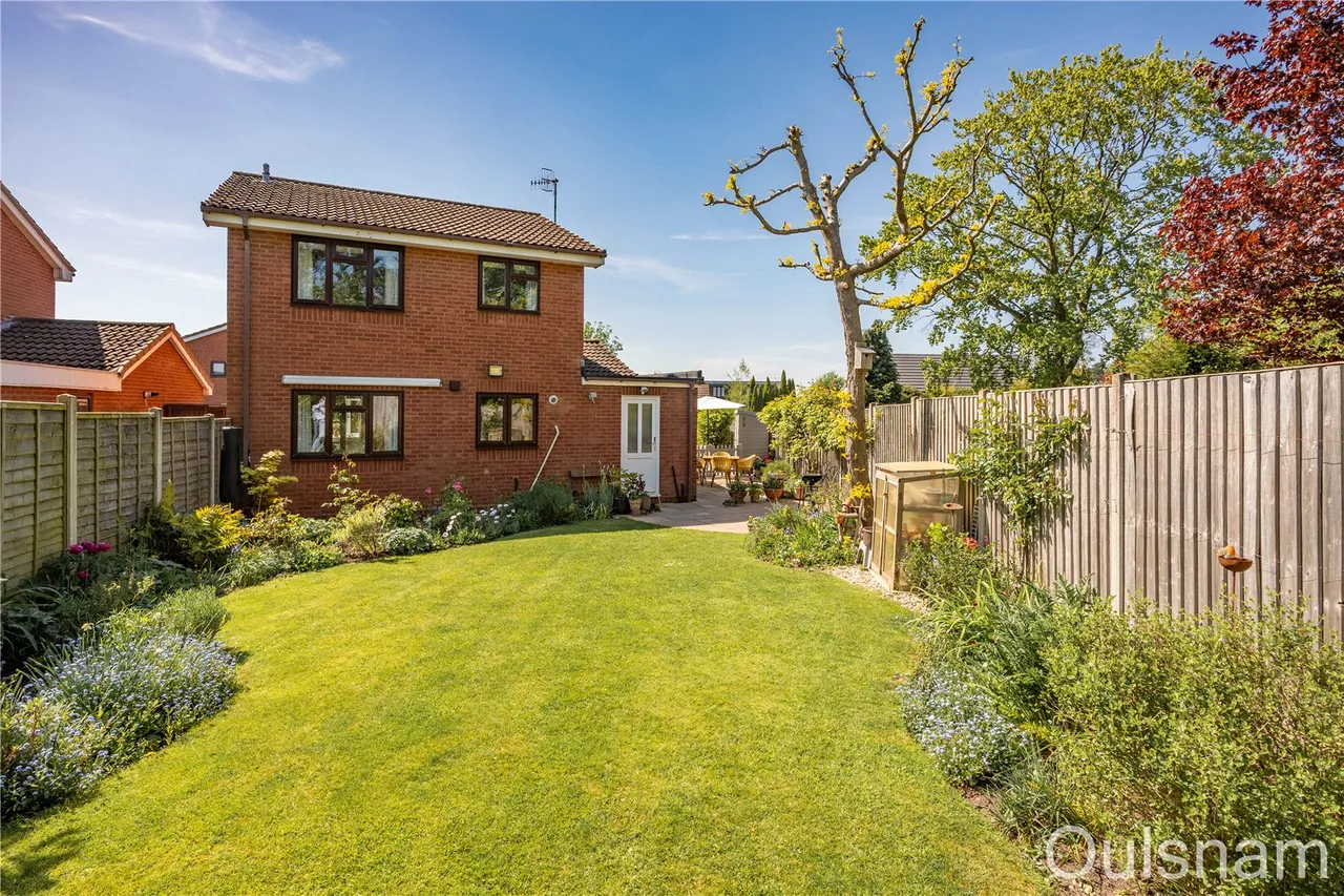 Fircroft Close, Stoke Heath, Bromsgrove, Worcestershire, B60 4NQ, photo 19