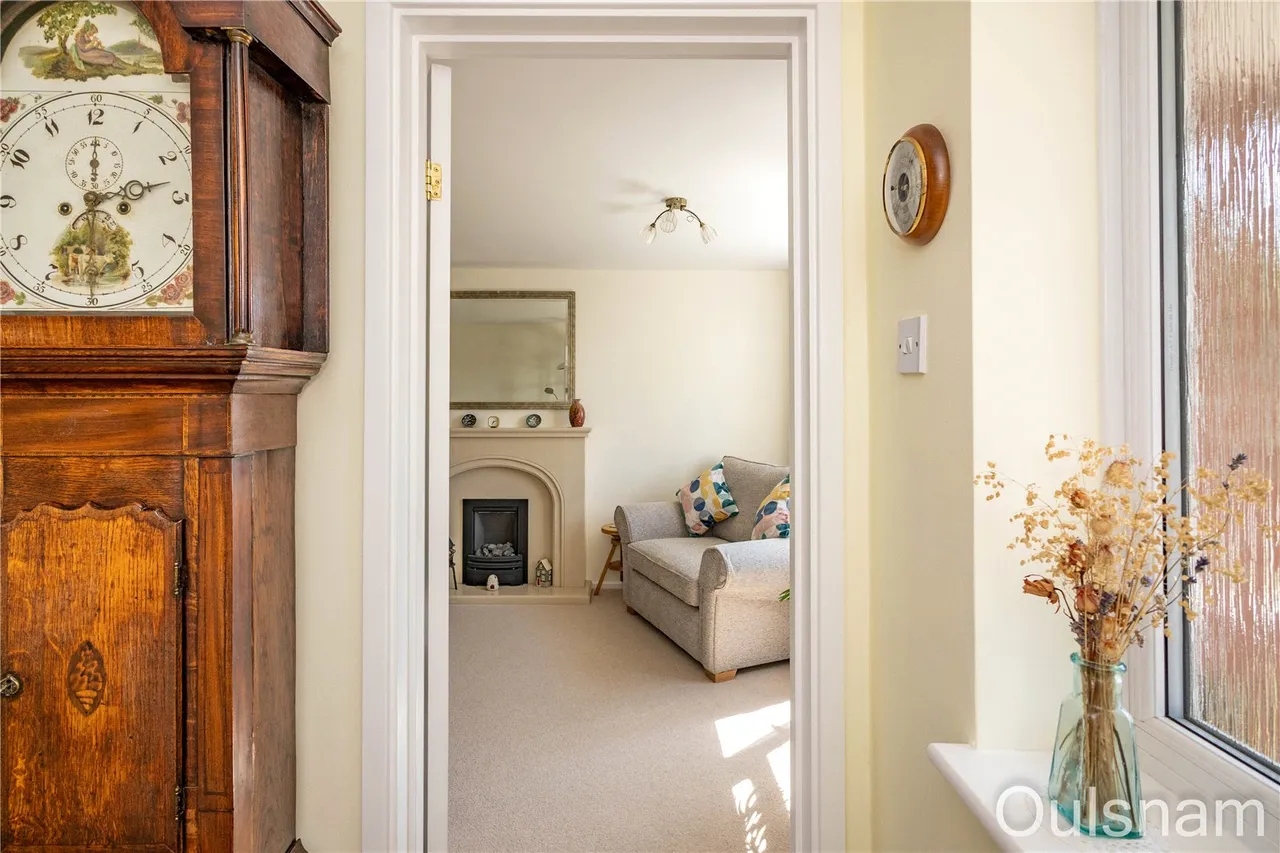 Fircroft Close, Stoke Heath, Bromsgrove, Worcestershire, B60 4NQ, photo 8