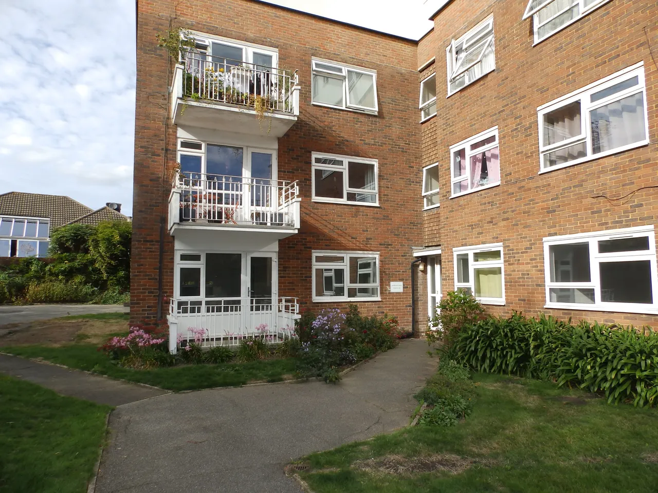 2 bed flat to rent, Chilston Road, Tunbridge Wells, TN4